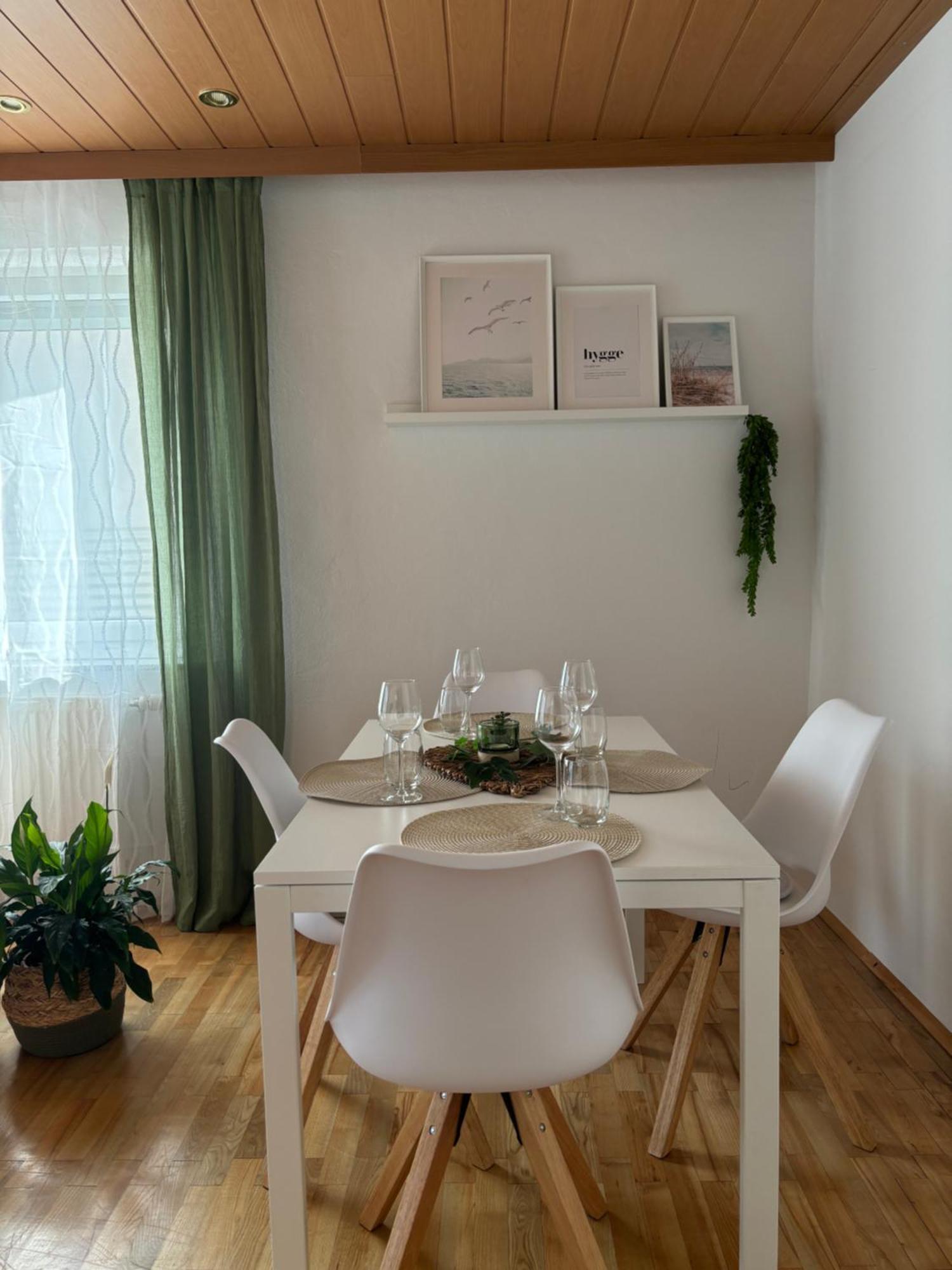 Wohnung See- Und Bergnaehe Gmunden Værelse billede